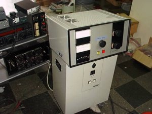 ヘンリー 5Kクラシック、160.80.40m 改造　　　　　　　　　　　　　　　　ベアエレクトロニクス社にて K7EM - Henry Radio 5K Classic Blower Modifications